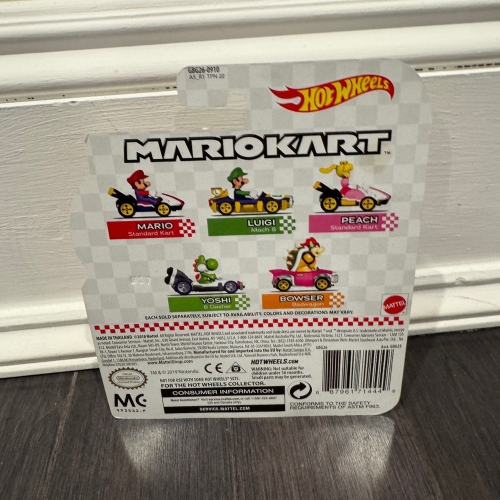 NWT Hot Wheels Mario Kart Track Die-Cast Vehicle - Kids Toddlers Boys - Picture 4 of 4